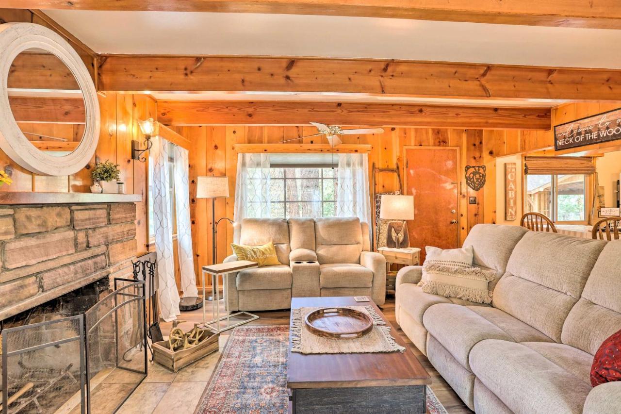 Wrightwood Cabin With Cozy Interior! 외부 사진