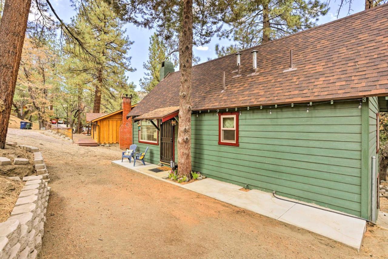 Wrightwood Cabin With Cozy Interior! 외부 사진